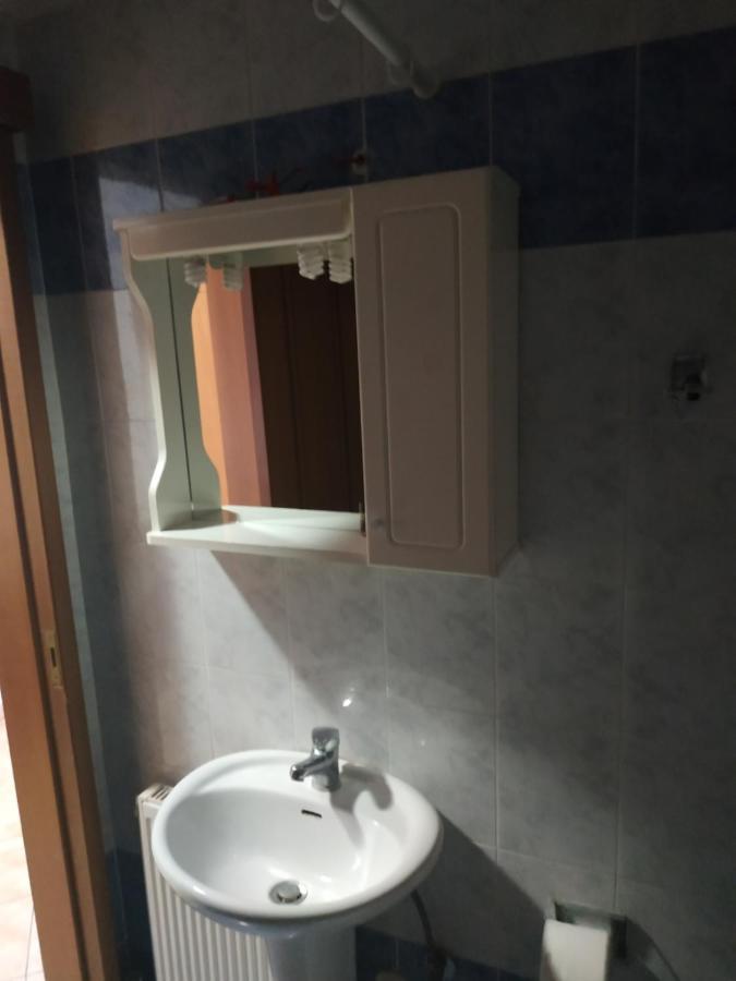 G M 6 Rooms Kentro In The Heart Of The City Lárissa Exterior foto